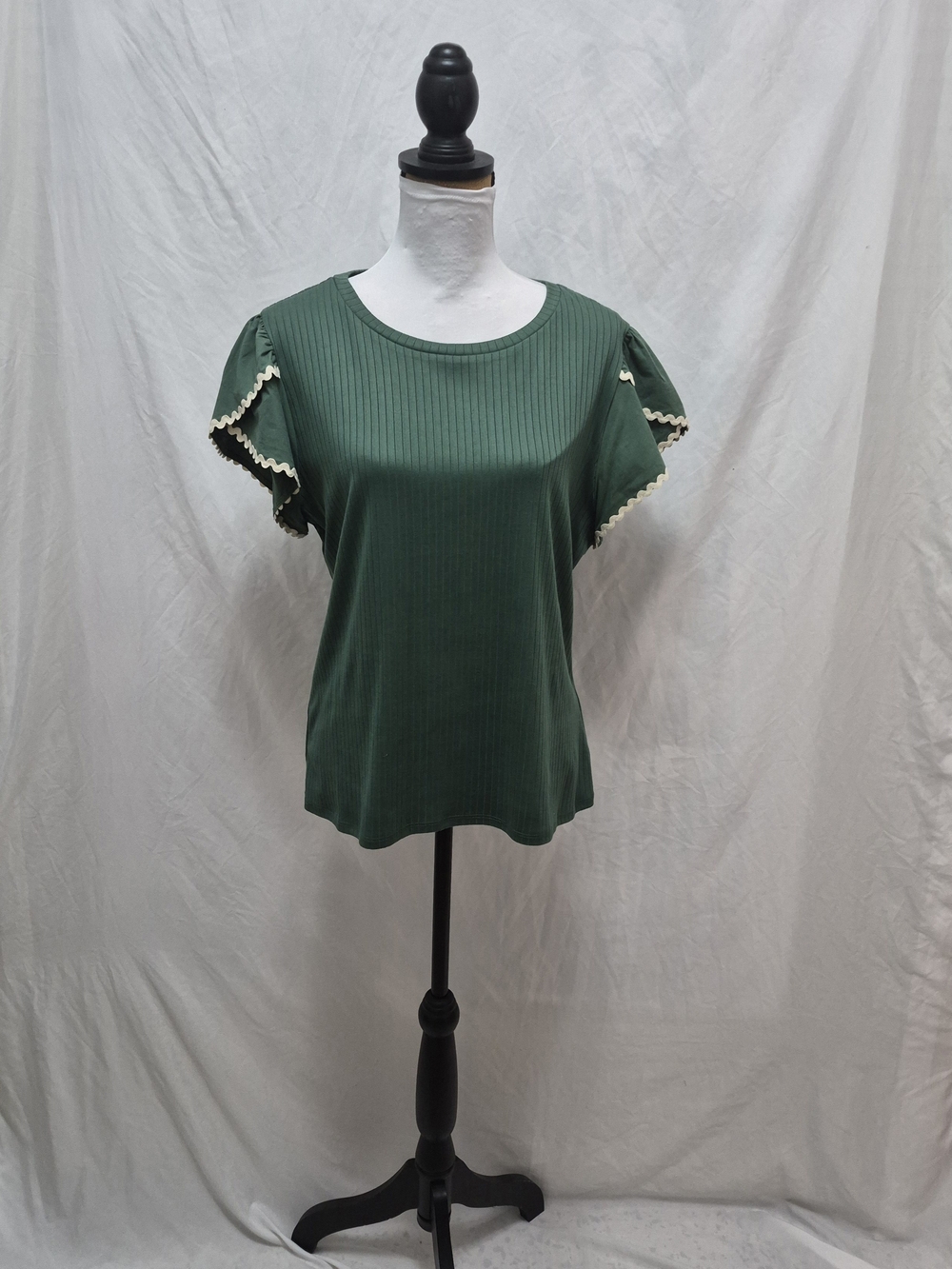 Luxology Forest Green Ribbed Flutter Sleeve Top with Cream Trim